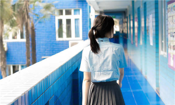 察哈尔右翼前如何找到一个可以帮助我生孩子的女人？