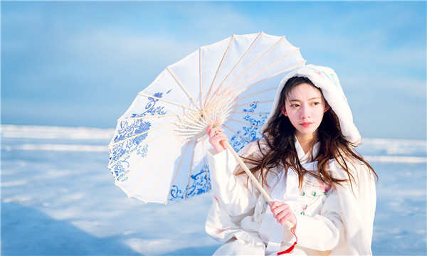 察哈尔右翼前试管代怀生子多少钱一个？助孕之路的费用分析与方案选择